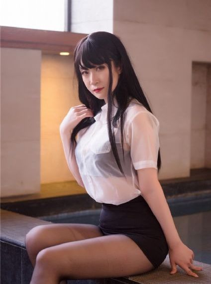 欧洲美女与动交zoz0z视频播放_1080在线视频观看