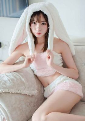 善良迷人的女教师3_超清电影完整版
