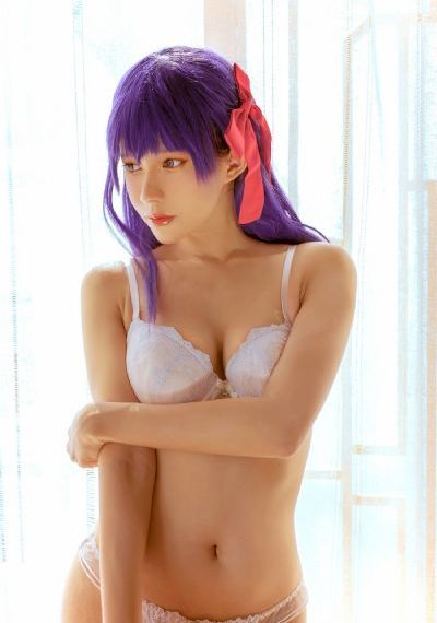 年轻漂亮的儿媳妇_手机免费播放动漫