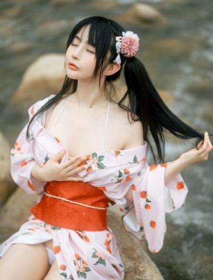 年轻漂亮的女邻居4_BD英语迅雷电影在线