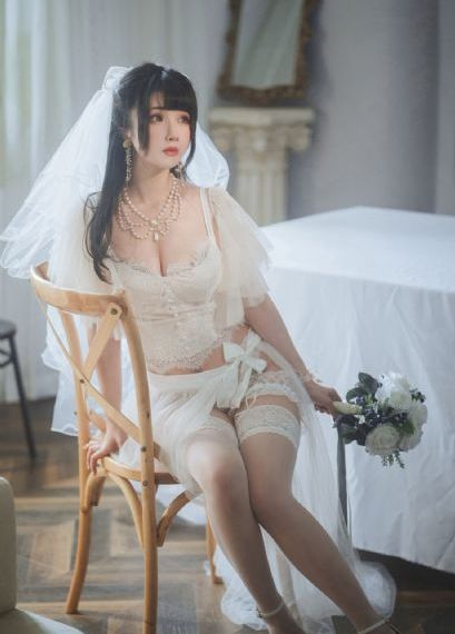 暴露在线观看_720免费在线播放