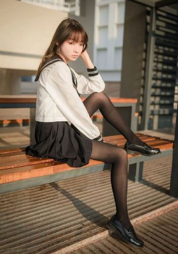 红灯区电影全集播放免费观看_免费高清日本成人在线