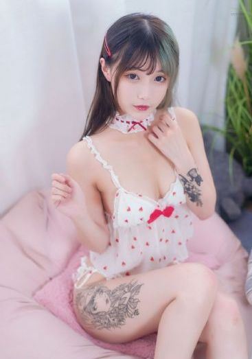 新入职女员工_BD国语在线播放观看
