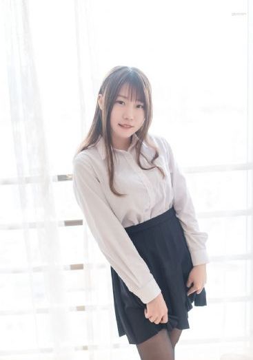 宋佳朱亚文《诗人》_BD英语影视在线观看