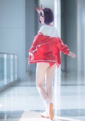 两个人免费看视频_蓝光迅雷电影在线
