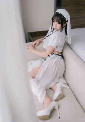 流水迢迢剧情介绍_BD国语高清电影在线