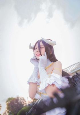 水蜜桃一二二专区_超清电影全集观看